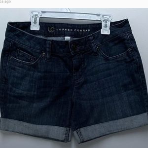 Lauren Conrad Women’s Jean Shorts Color: Blue Size: 4